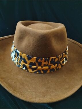 Brown Fedora with Leopard-Print Band